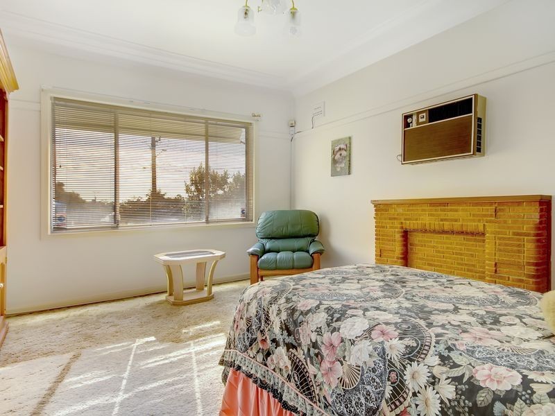 15 Weemala Avenue, Riverwood NSW 2210