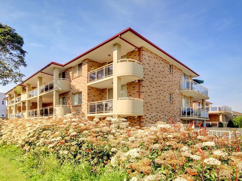 12/27-33 Coleridge Street, Riverwood NSW 2210