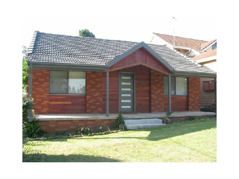 74 Clarendon Road, Peakhurst NSW 2210