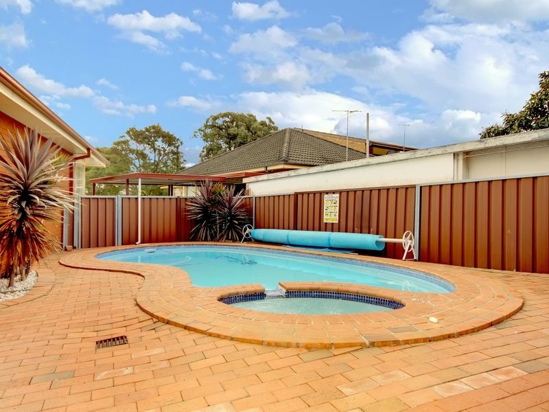 14 Sirius Place, Riverwood NSW 2210