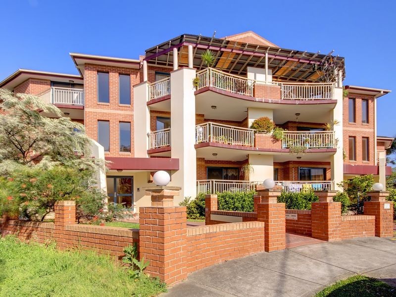 8/6-8 Phillip Street, Riverwood NSW 2210
