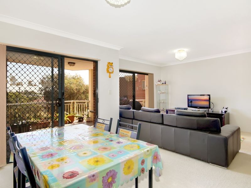 8/6-8 Phillip Street, Riverwood NSW 2210