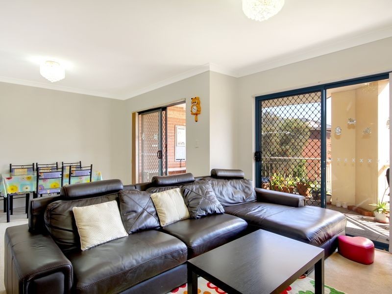 8/6-8 Phillip Street, Riverwood NSW 2210
