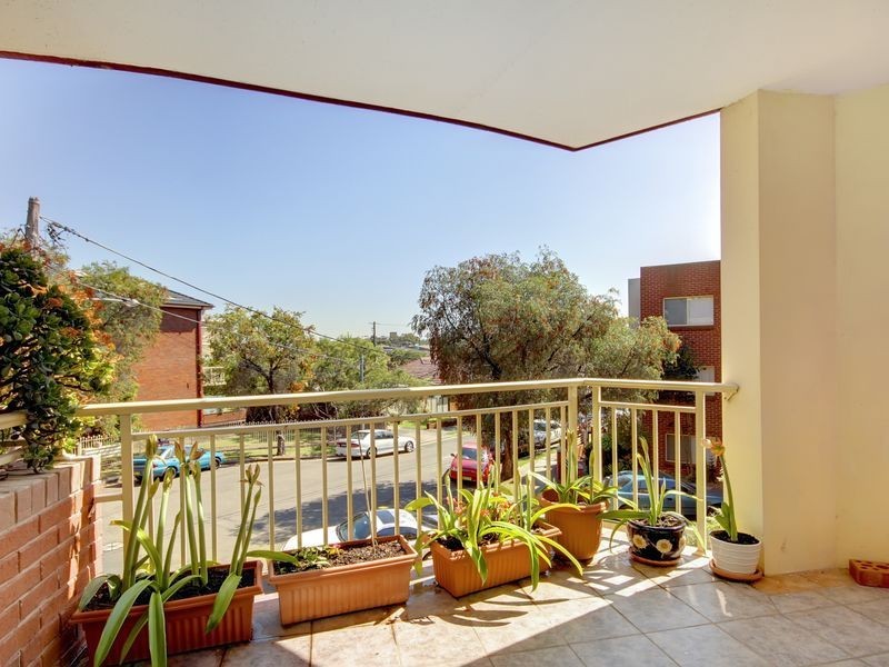 8/6-8 Phillip Street, Riverwood NSW 2210