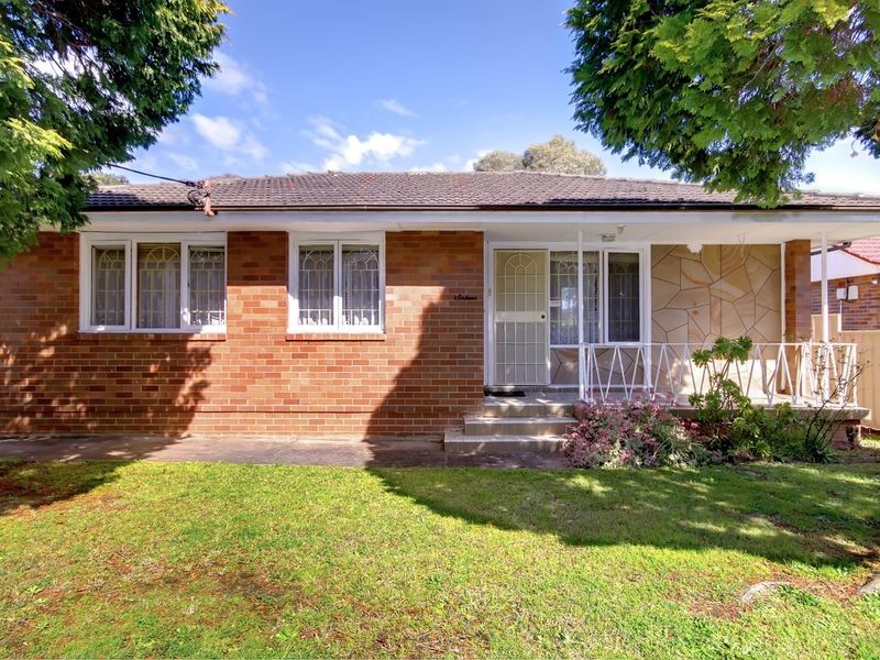 16 Kentucky Road, Riverwood NSW 2210