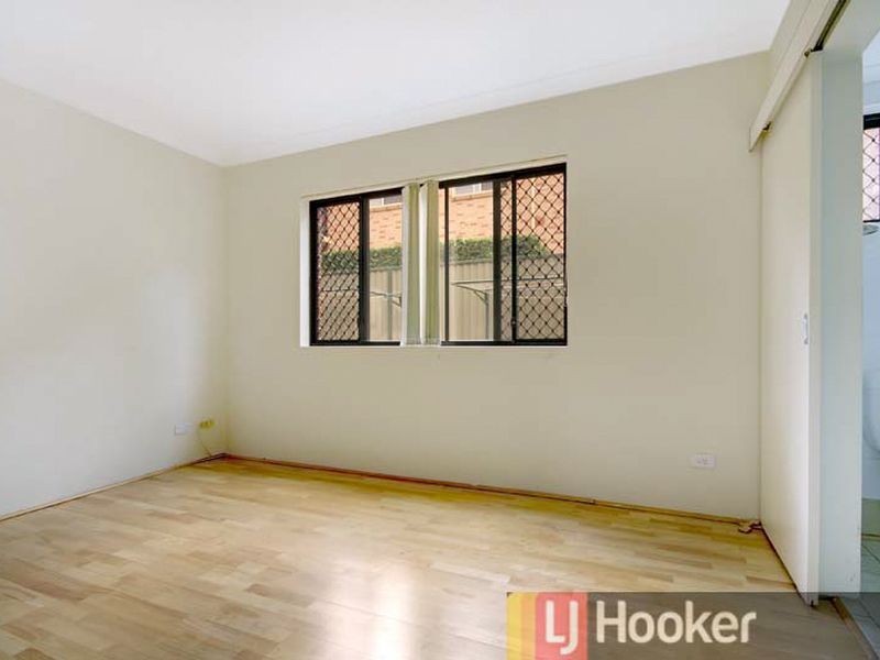 2/2-4 Cairns Street, Riverwood NSW 2210