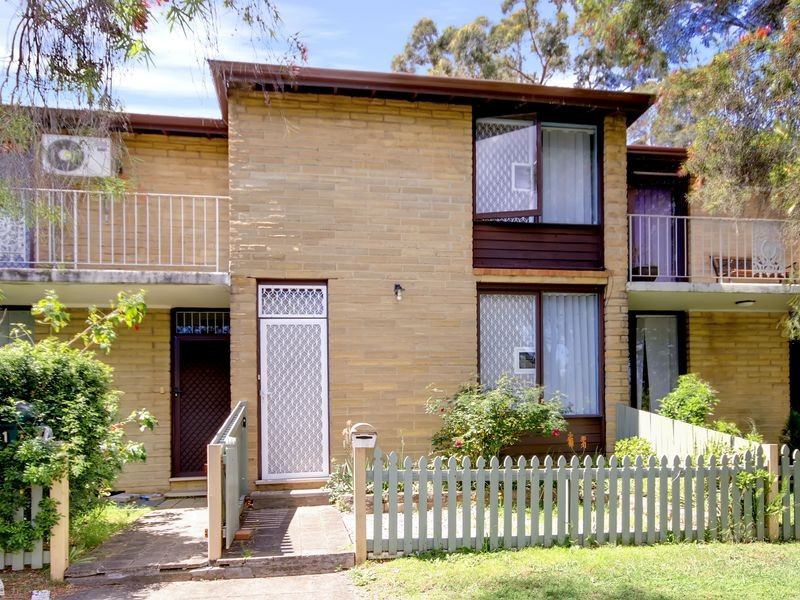 2/27-29 Hannans Road, Riverwood NSW 2210