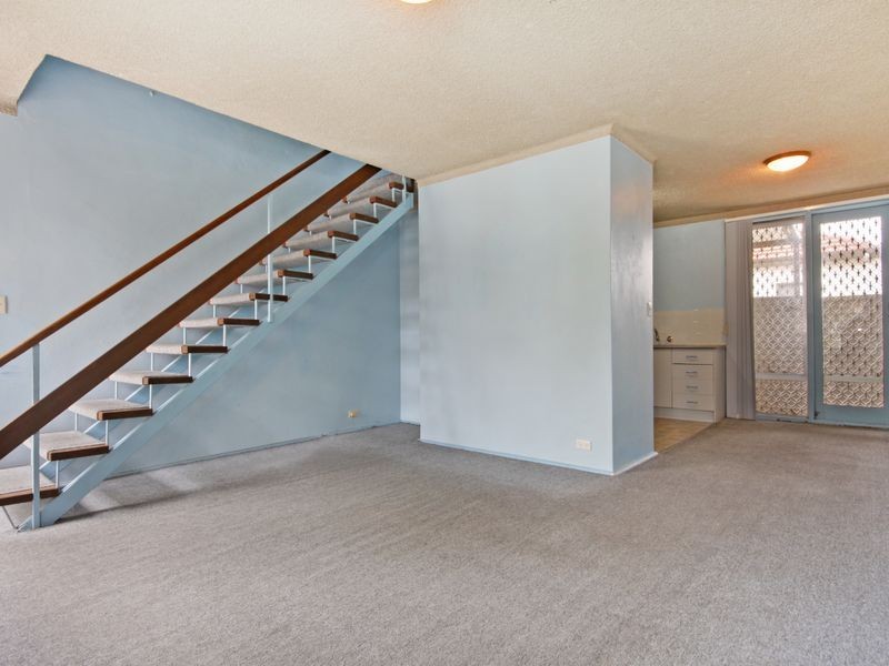 2/27-29 Hannans Road, Riverwood NSW 2210