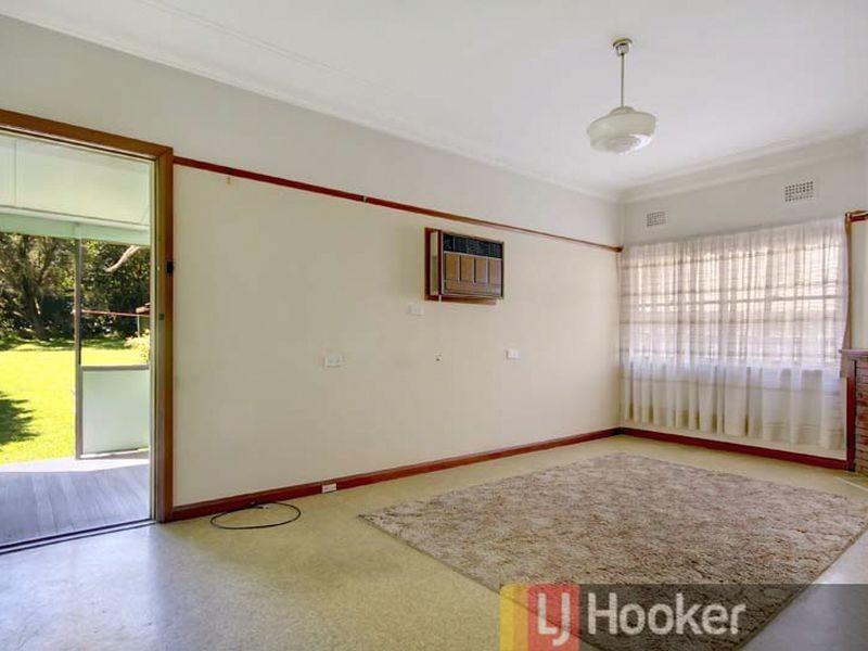 4 Morotai Avenue, Riverwood NSW 2210