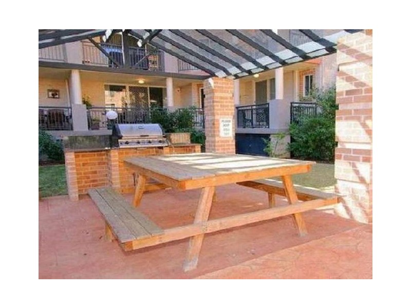 24/81-87 Cecil Avenue, Castle Hill NSW 2154