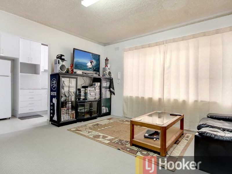 2/13 Thurlow Street, Riverwood NSW 2210