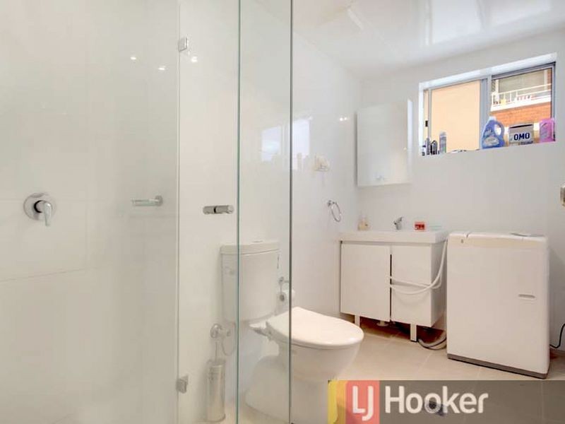 2/13 Thurlow Street, Riverwood NSW 2210