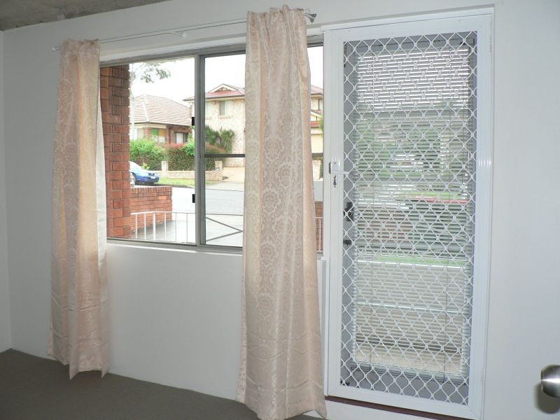 2/13 Thurlow Street, Riverwood NSW 2210