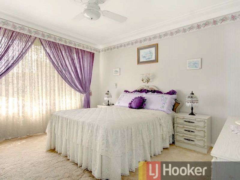 3 Marsden Crescent, Peakhurst NSW 2210