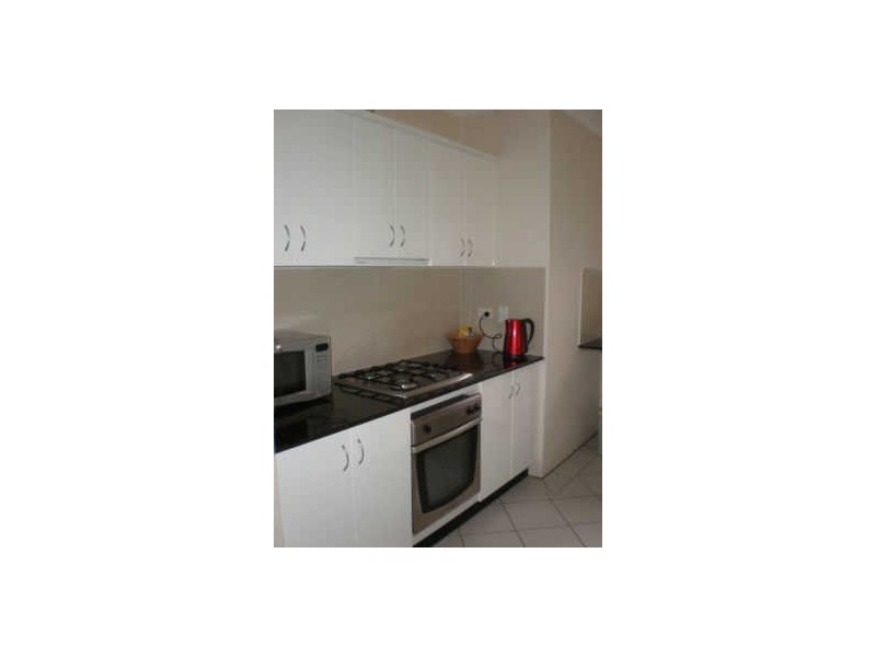 2/916 Forest Road, Peakhurst NSW 2210