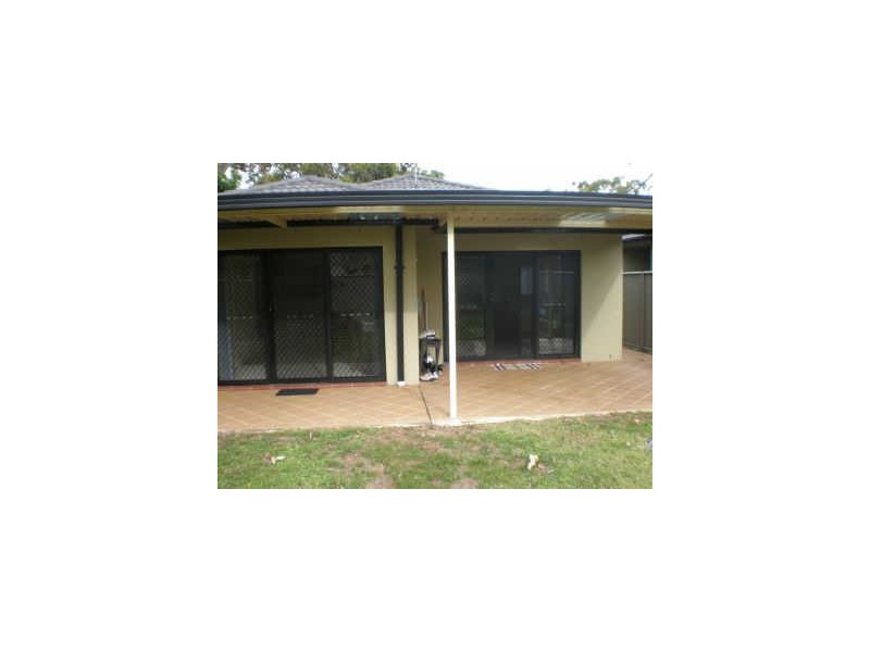 2/916 Forest Road, Peakhurst NSW 2210