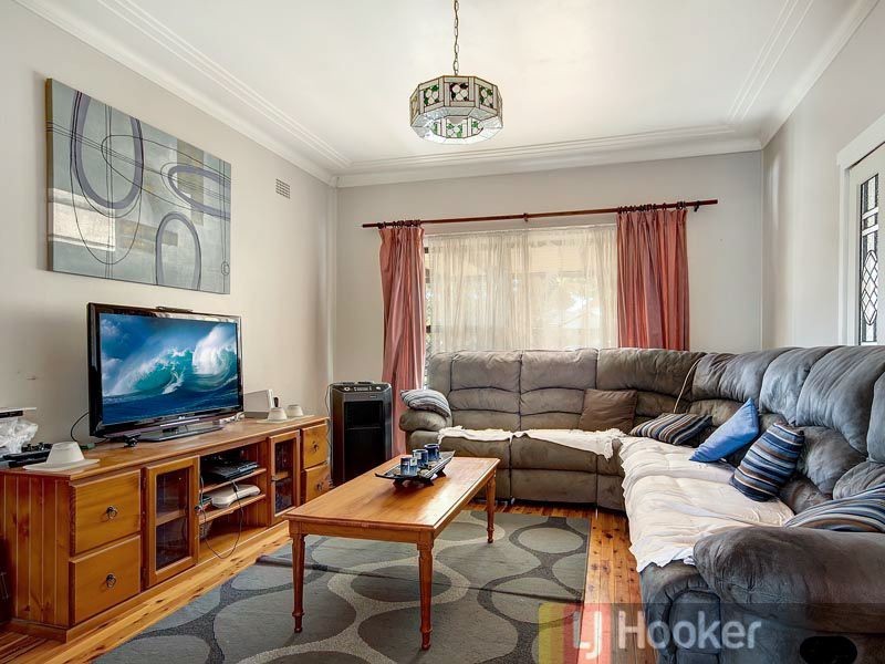 23 Mountview Avenue, Beverly Hills NSW 2209