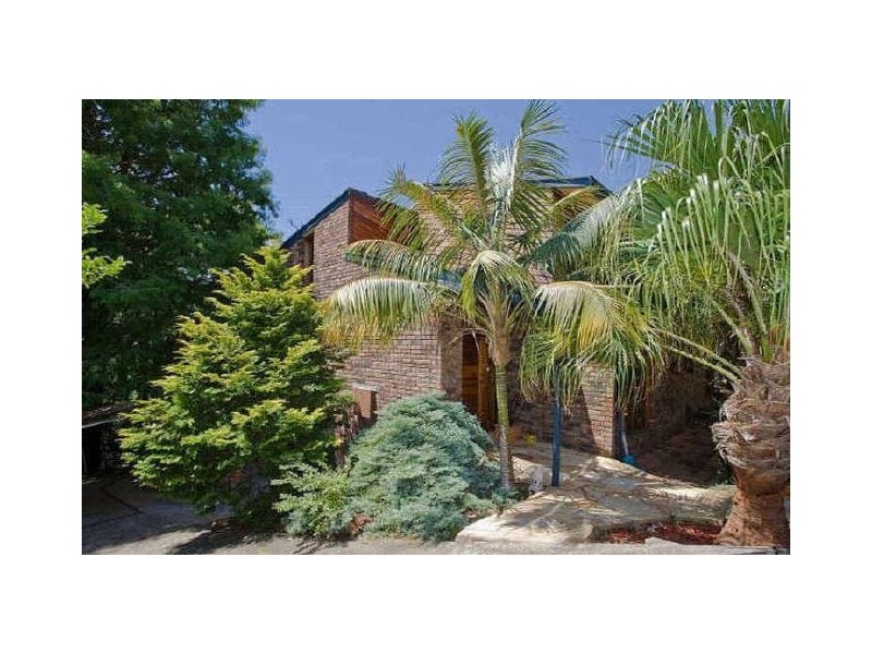 20 Shand Close, Illawong NSW 2234