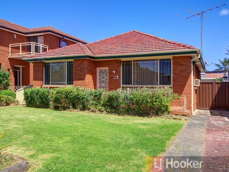 37 Keats Avenue, Riverwood NSW 2210
