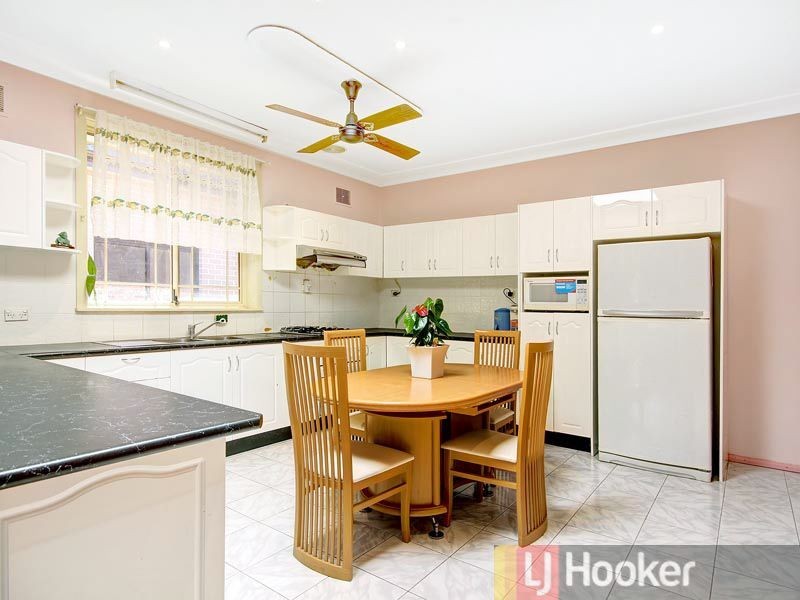 37 Keats Avenue, Riverwood NSW 2210