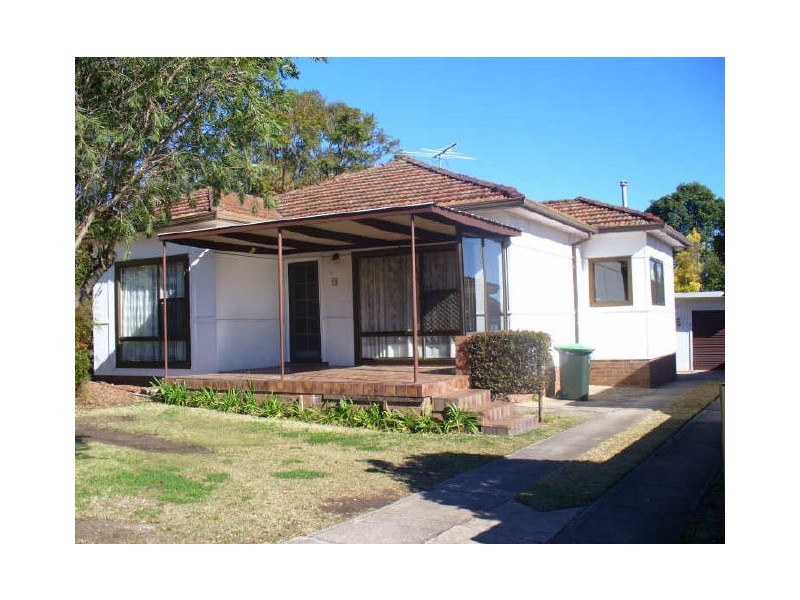 23 Mountview Street, Beverly Hills NSW 2209