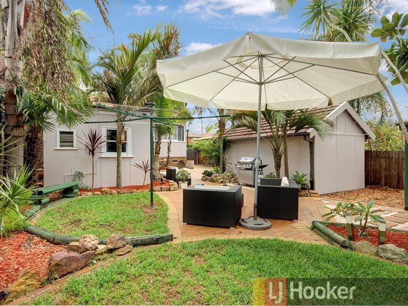 4 Mona Road, Riverwood NSW 2210