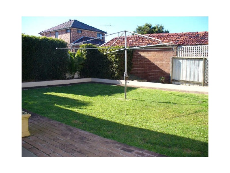 6 Bernard Avenue, Bardwell Park NSW 2207