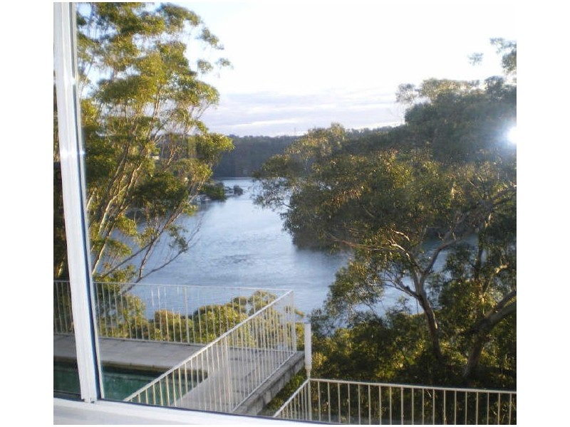 5 Gull Place, Lugarno NSW 2210