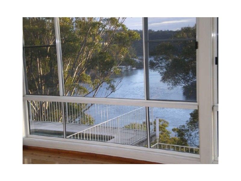 5 Gull Place, Lugarno NSW 2210