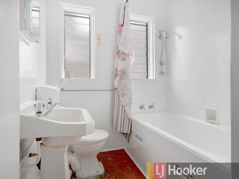 3 Arnold Street, Peakhurst NSW 2210