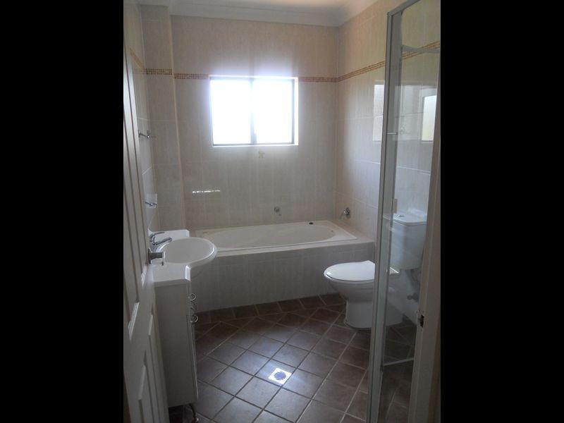 32 Coorabin Place, Riverwood NSW 2210