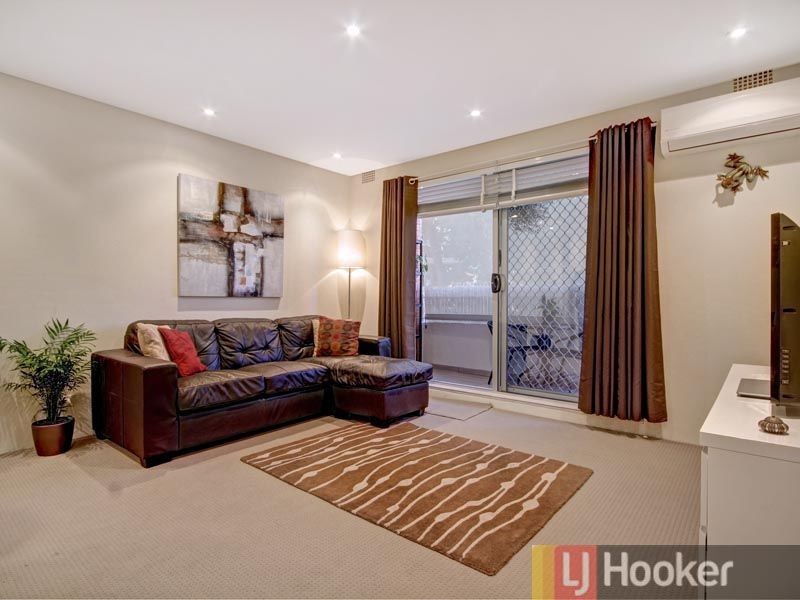 2/17 Thurlow Street, Riverwood NSW 2210