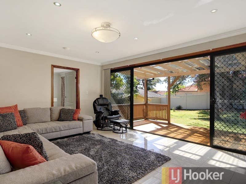 27 Baumans Road, Riverwood NSW 2210