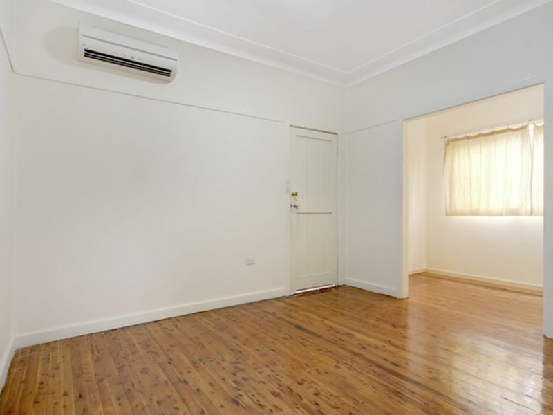 135 Belmore Road, Riverwood NSW 2210