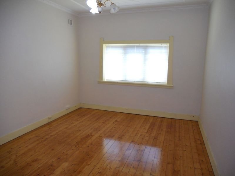 22 Moncur Avenue, Belmore NSW 2192