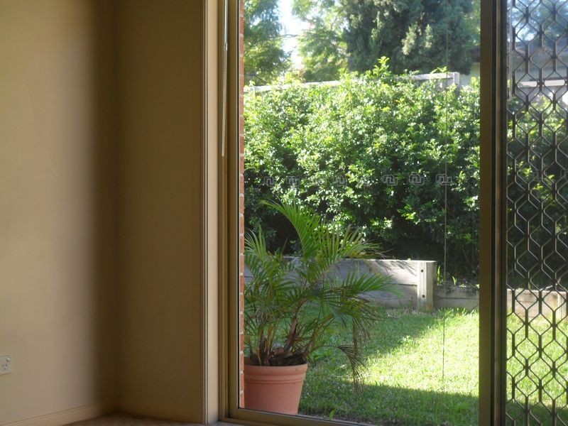 2A Mavis Avenue, Peakhurst NSW 2210