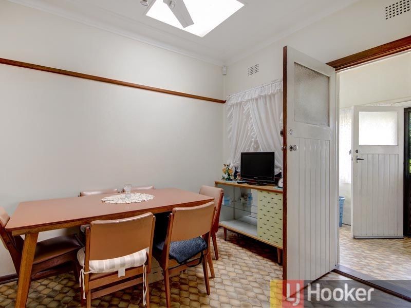 65 Shenstone Road, Riverwood NSW 2210