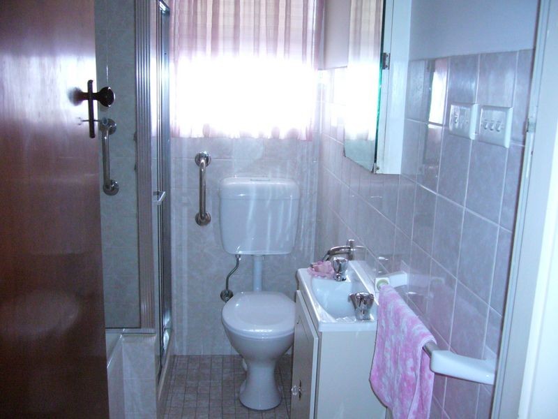 6 William Road, Riverwood NSW 2210