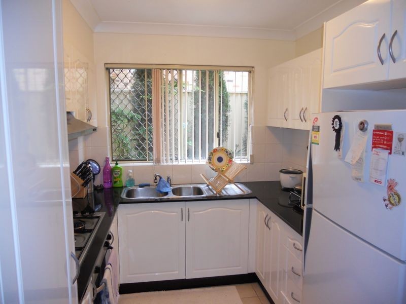 13/27-33 Coleridge Street, Riverwood NSW 2210