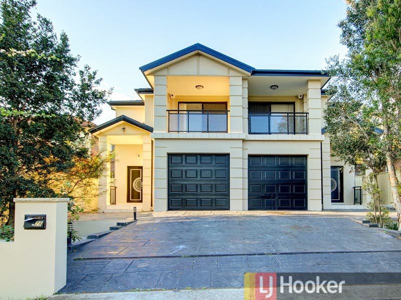 28 Hannans Road, Riverwood NSW 2210