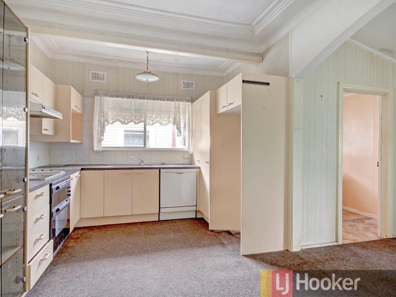 5 Russell Street, Riverwood NSW 2210