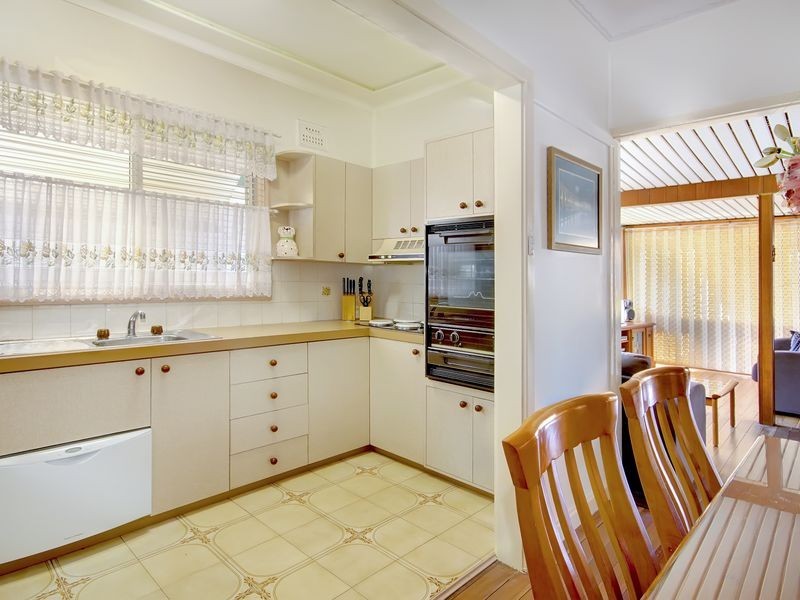 15 Weemala Avenue, Riverwood NSW 2210