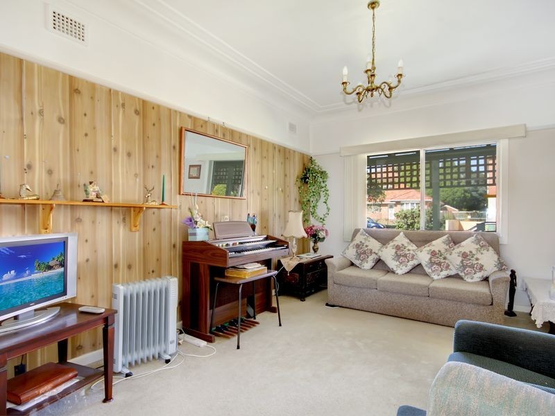 14 Webb Street, Riverwood NSW 2210