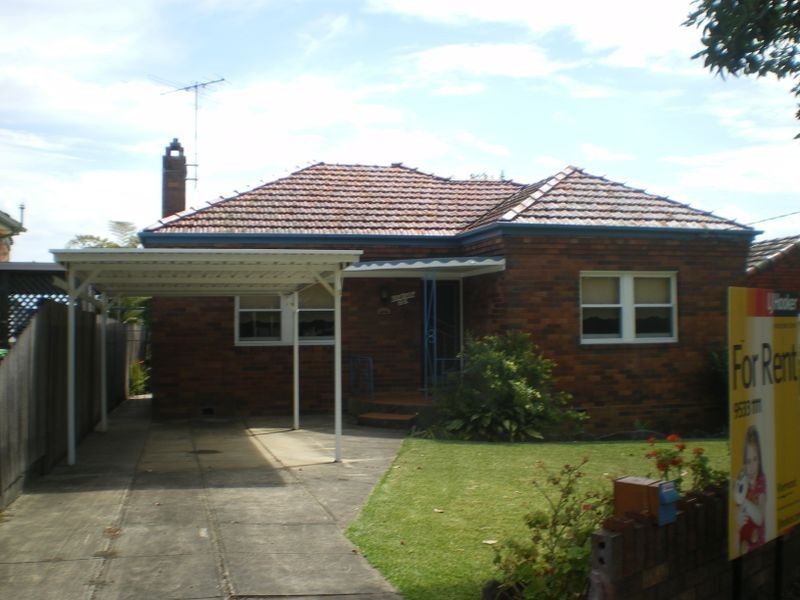 44 Baumans Road, Peakhurst NSW 2210