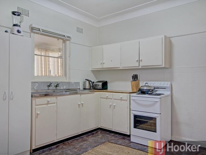 3 William Road, Riverwood NSW 2210