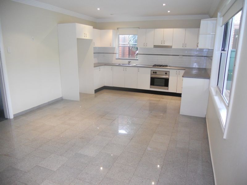 32 Wolli Street, Kingsgrove NSW 2208