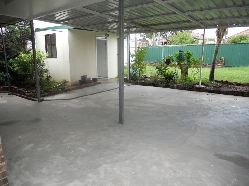 32 Wolli Street, Kingsgrove NSW 2208