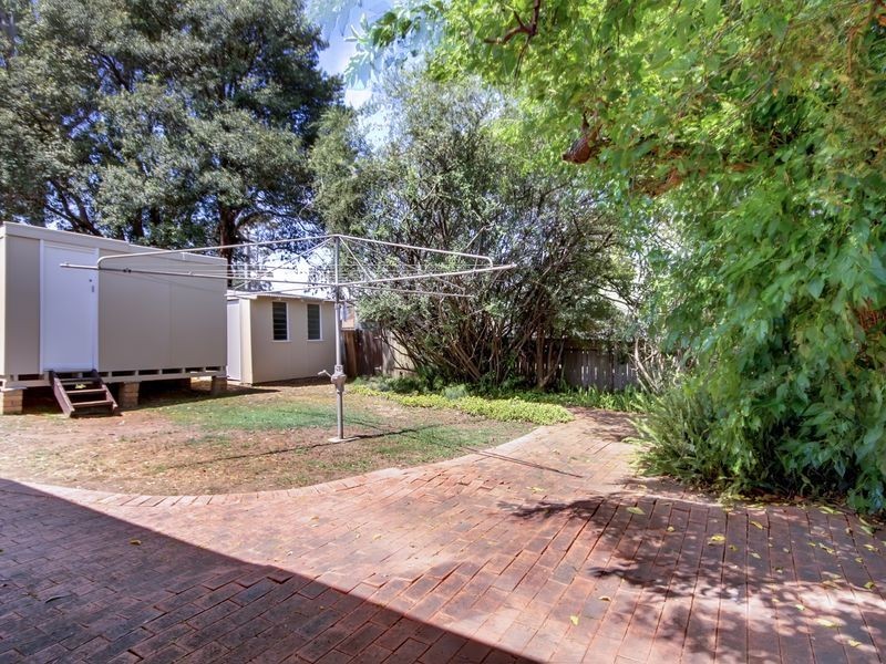 29 Fullerton Crescent, Riverwood NSW 2210