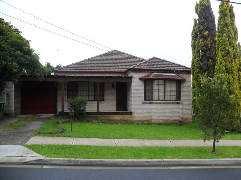 9 Bonaparte Street, Riverwood NSW 2210