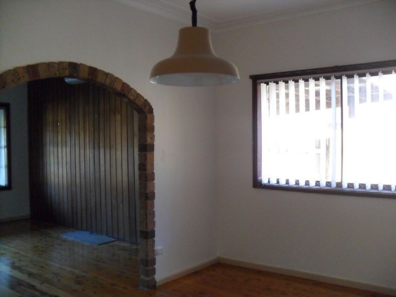 9 Bonaparte Street, Riverwood NSW 2210